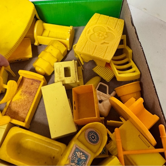 Yellow and Blue Kids Toy Set dollhouse furniture miniatures vintage - Picture 4 of 15